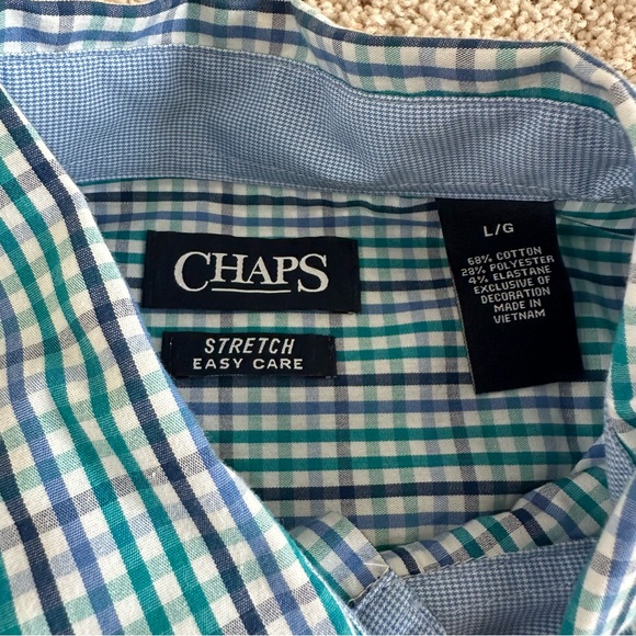 Bundle of 2 Chaps Stretch Easy Care button up shirts - Picture 5 of 5